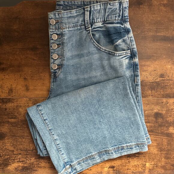 Maurices Denim - Maurices M Jeans 16W Short High Rise Button Fly Wide Leg Light Wash Beachy